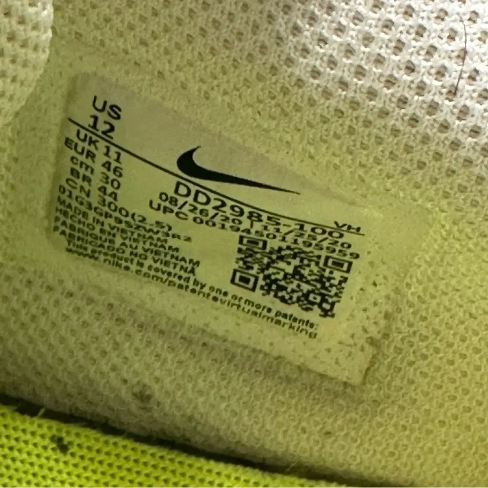 Nike‎ Air Max Excee AMD Shoes Mens Sz 12 Athletic White Retro Neon DD2985-100